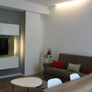 Calla, Calluna & Gardenia Apartment Verona