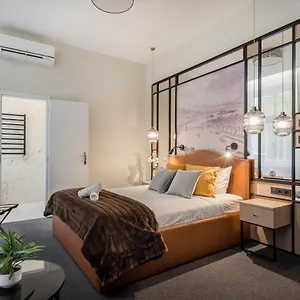  Szálloda Astoria Boutique Suites- Location By Bqa Magyarország