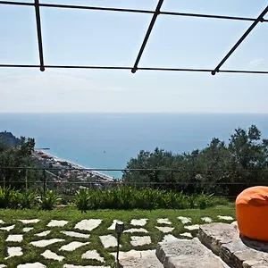 casa-vacanze-a-lea-lua.hotelitalianriviera.com/