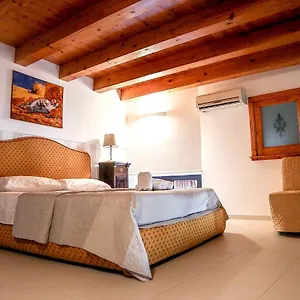 Mega House Catania